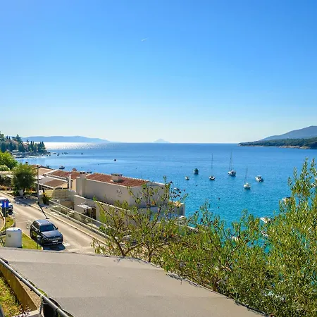 By The Sea Appartamento Rabac